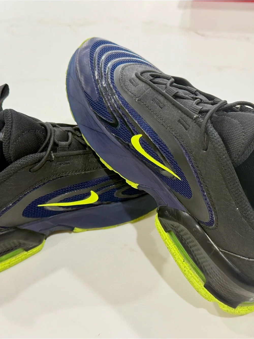 Nike Air Max Fire PS Blackened Blue Volt Sneakers Size 3Y Youth EUC w/ Box